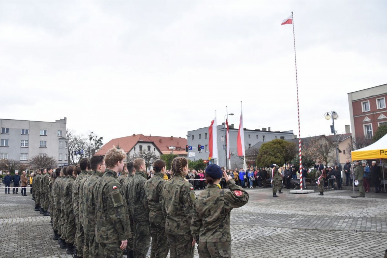 Zdjęcie w galerii na portalu naszwodzislaw.com: Klasy mundurowe z Rydułtów ślubowały [FOTO] wiadomości z regionu