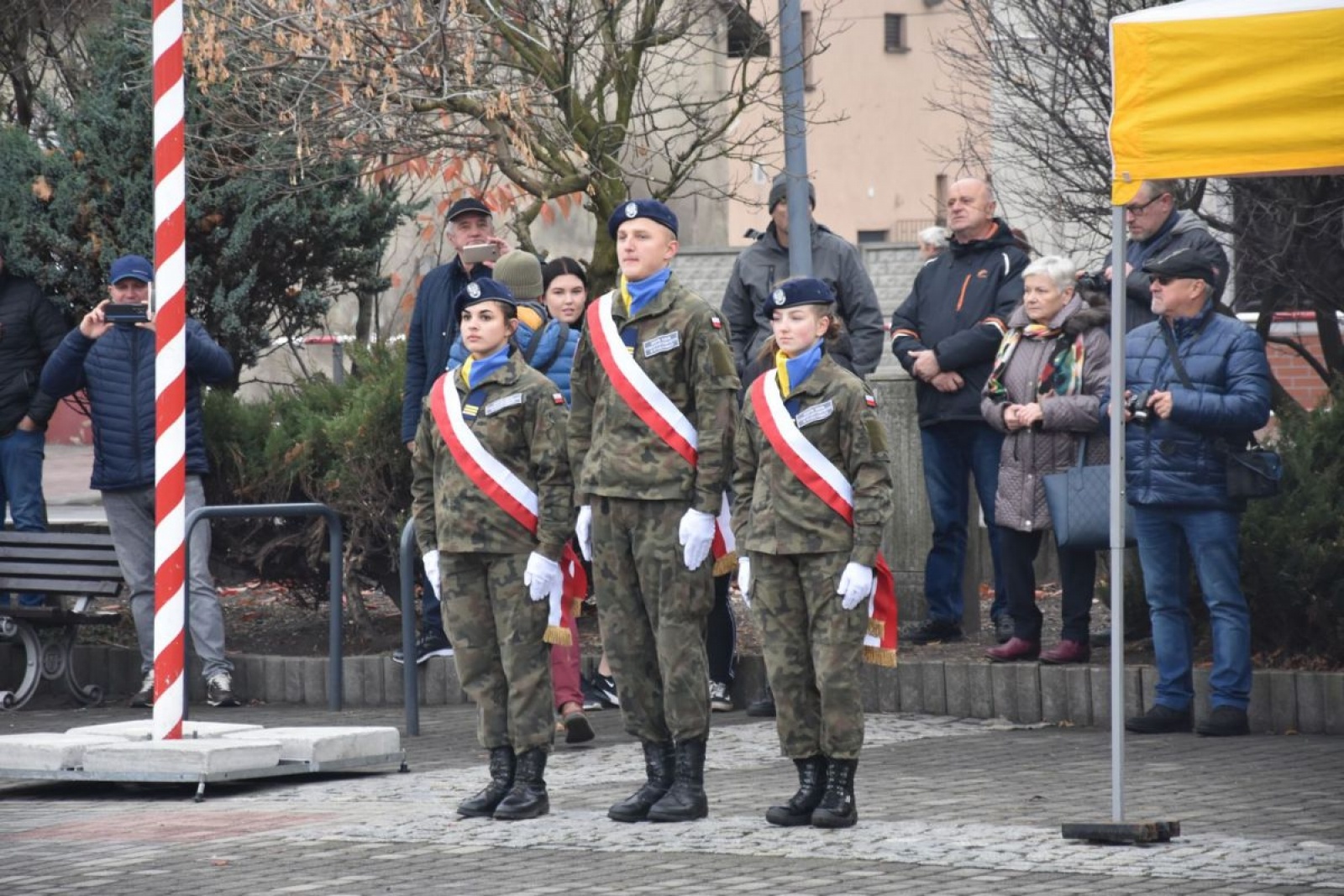 Zdjęcie w galerii na portalu naszwodzislaw.com: Klasy mundurowe z Rydułtów ślubowały [FOTO] wiadomości z regionu