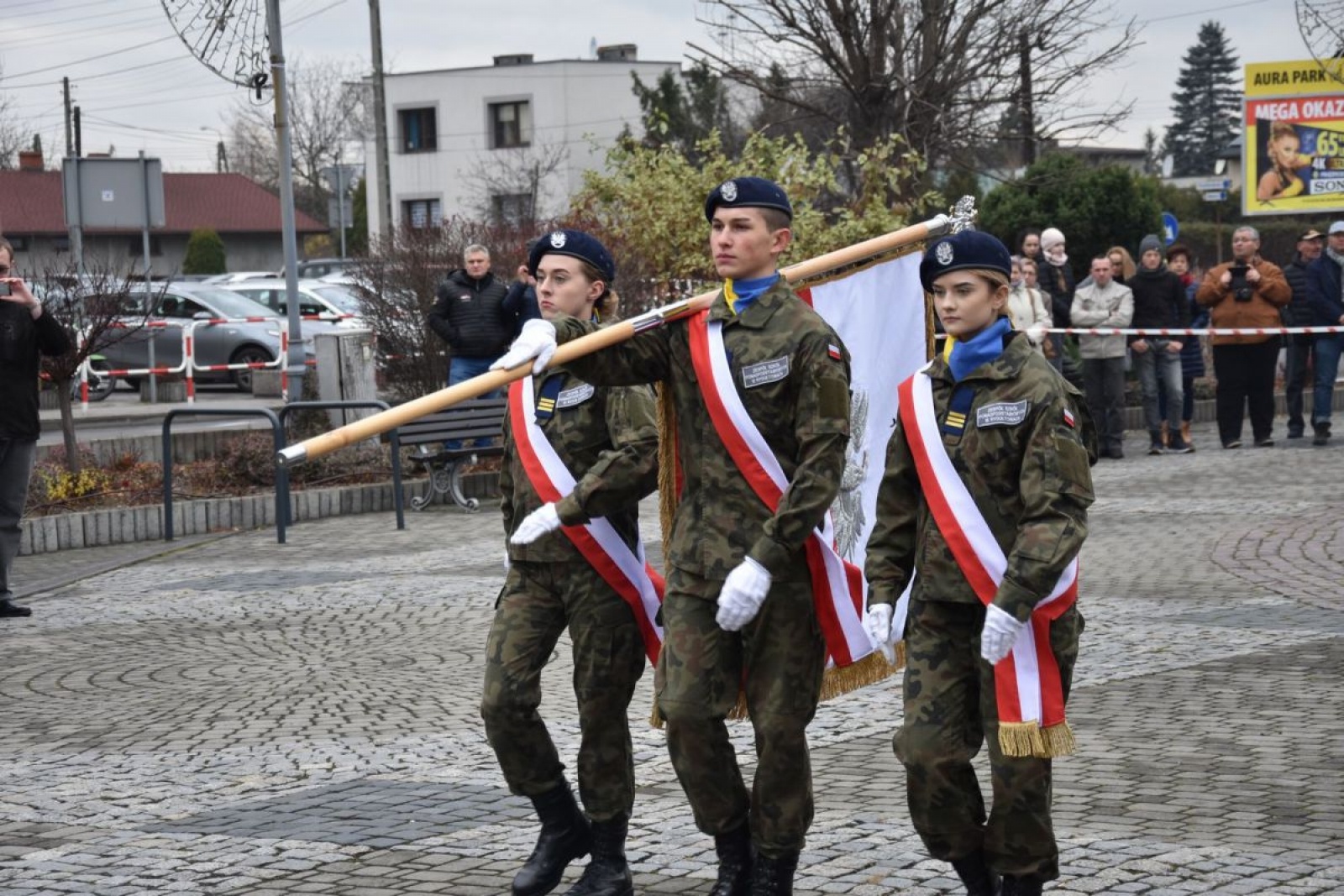 Zdjęcie w galerii na portalu naszwodzislaw.com: Klasy mundurowe z Rydułtów ślubowały [FOTO] wiadomości z regionu