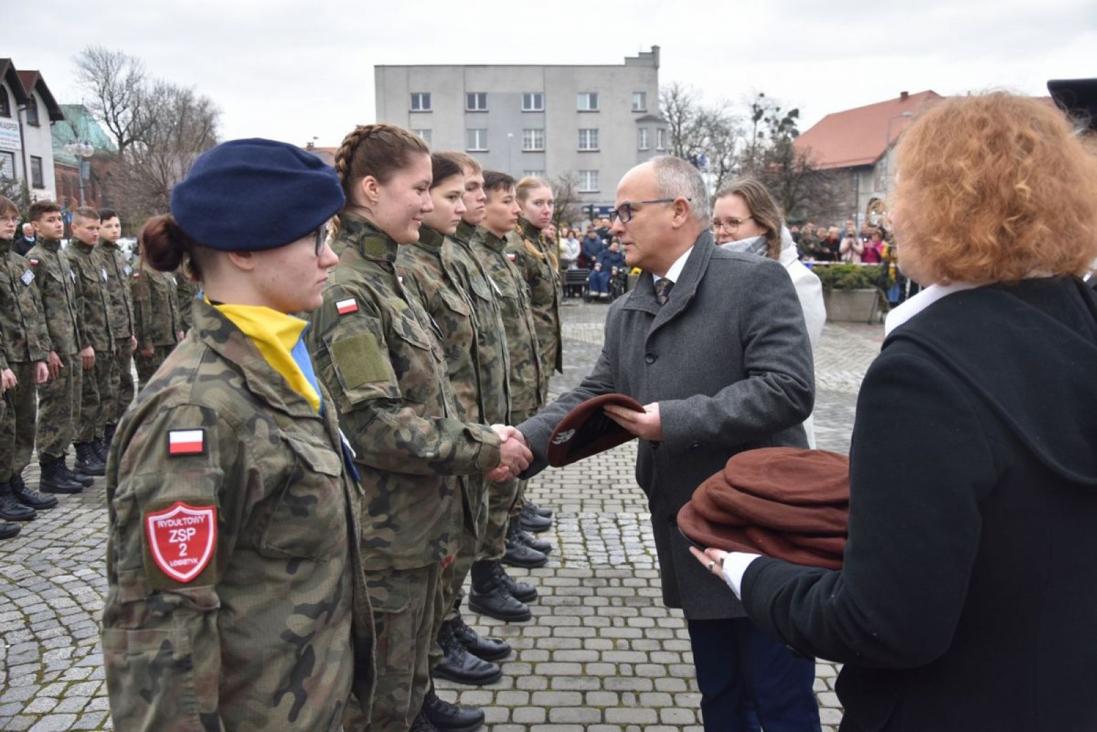 Zdjęcie w galerii na portalu naszwodzislaw.com: Klasy mundurowe z Rydułtów ślubowały [FOTO] wiadomości z regionu