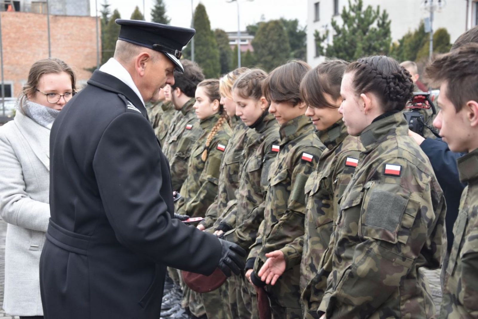 Zdjęcie w galerii na portalu naszwodzislaw.com: Klasy mundurowe z Rydułtów ślubowały [FOTO] wiadomości z regionu