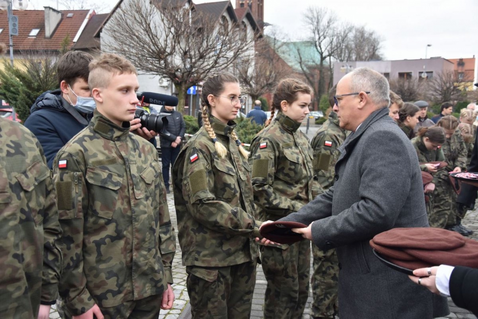 Zdjęcie w galerii na portalu naszwodzislaw.com: Klasy mundurowe z Rydułtów ślubowały [FOTO] wiadomości z regionu
