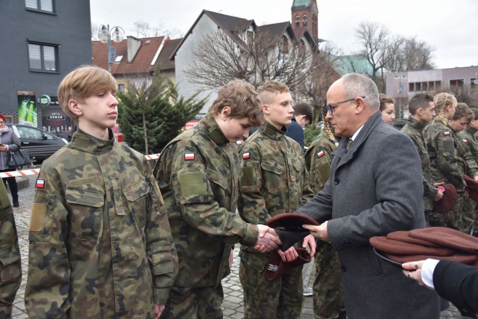 Zdjęcie w galerii na portalu naszwodzislaw.com: Klasy mundurowe z Rydułtów ślubowały [FOTO] wiadomości z regionu