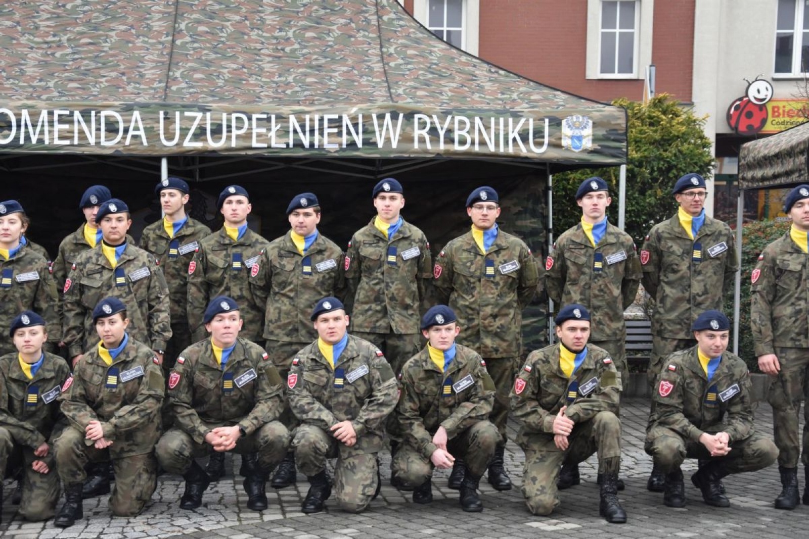 Zdjęcie w galerii na portalu naszwodzislaw.com: Klasy mundurowe z Rydułtów ślubowały [FOTO] wiadomości z regionu