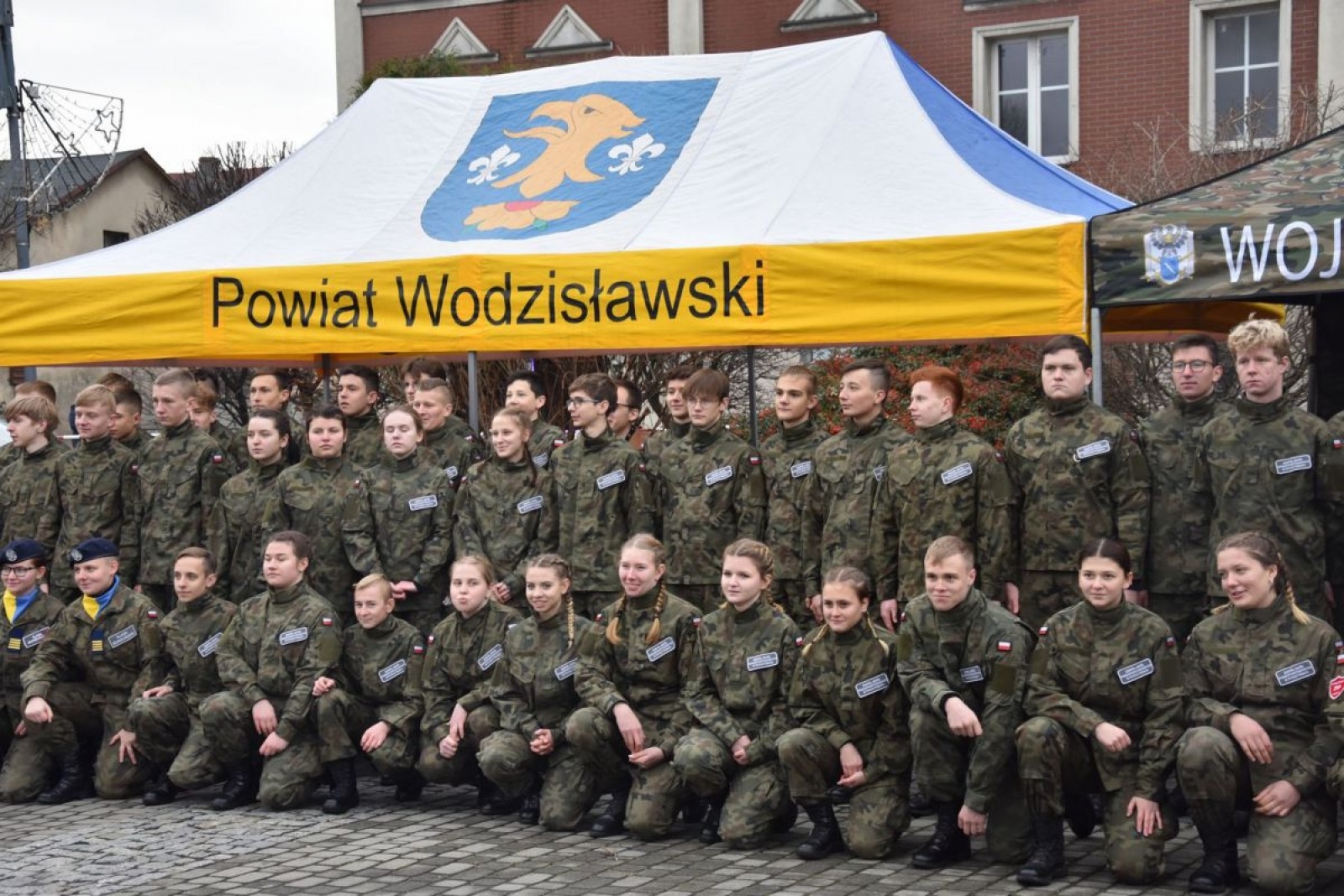 Zdjęcie w galerii na portalu naszwodzislaw.com: Klasy mundurowe z Rydułtów ślubowały [FOTO] wiadomości z regionu