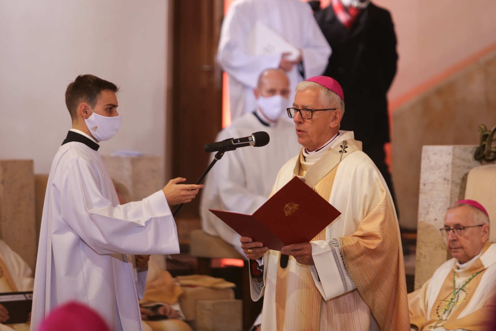 Zdjęcie w galerii na portalu naszwodzislaw.com: Ks. Jan Franciszek Macha ogłoszony błogosławionym [FOTO] wiadomości z regionu