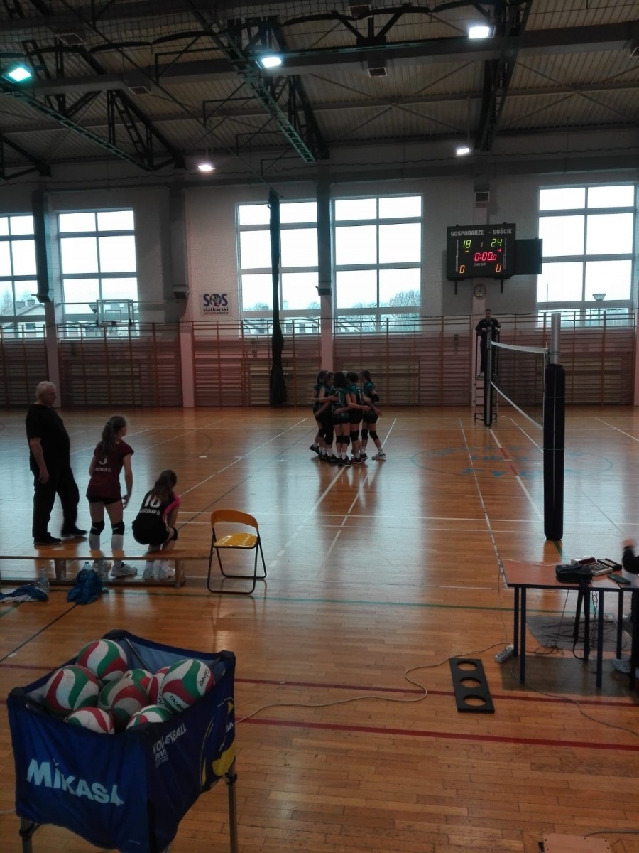 Zdjęcie w galerii na portalu naszwodzislaw.com: Bardzo pracowity weekend siatkarek wodzisławskiej Zorzy wiadomości z regionu