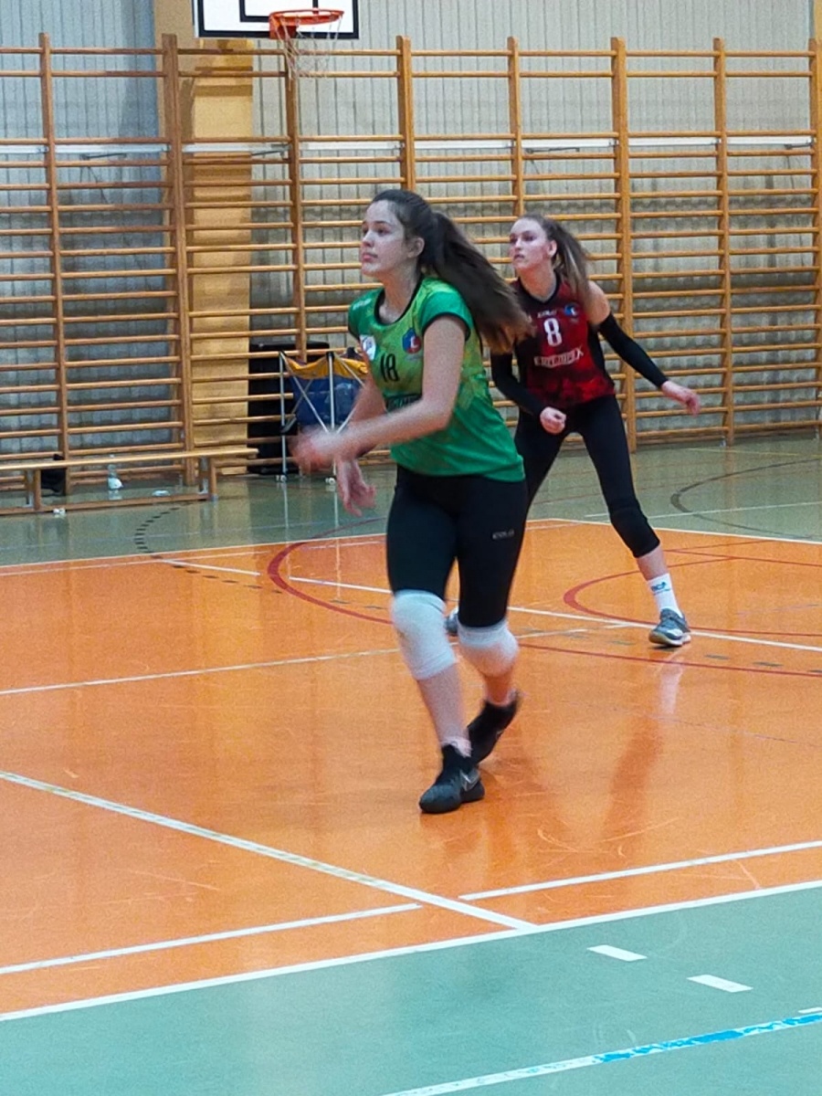 Zdjęcie w galerii na portalu naszwodzislaw.com: Bardzo pracowity weekend siatkarek wodzisławskiej Zorzy wiadomości z regionu