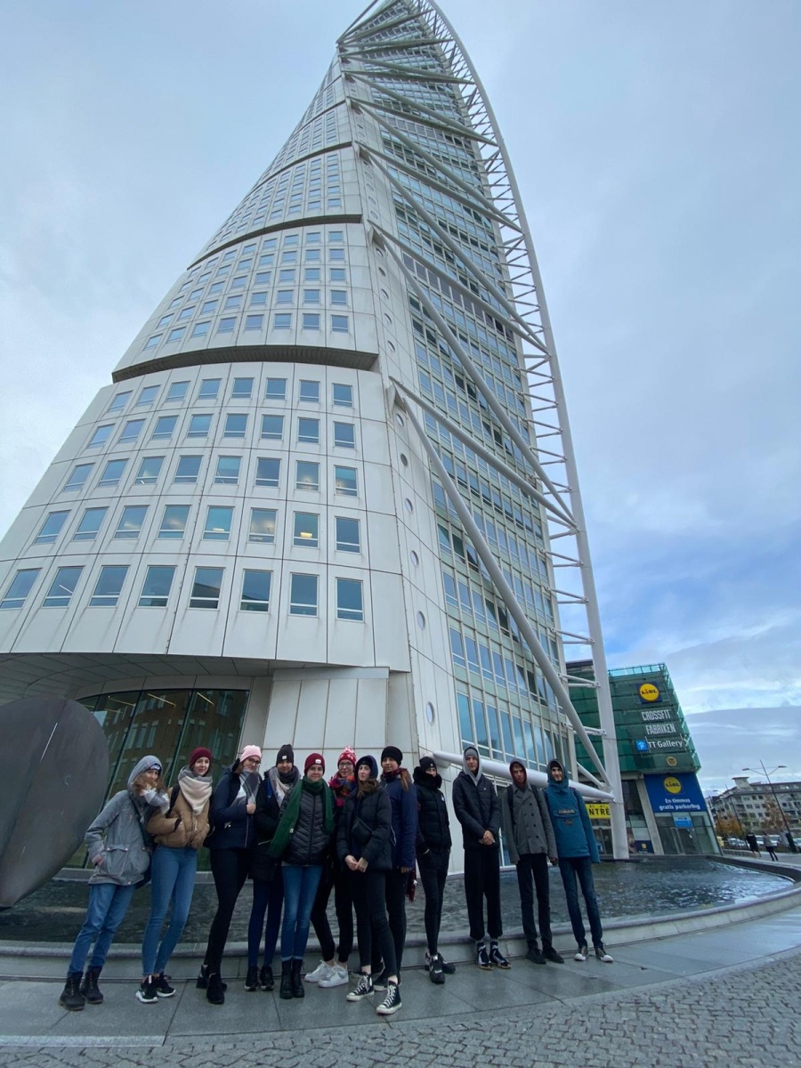 Zdjęcie w galerii na portalu naszwodzislaw.com: Jak kształcić kompetencje kluczowe w dobie pokolenia Z? wiadomości z regionu