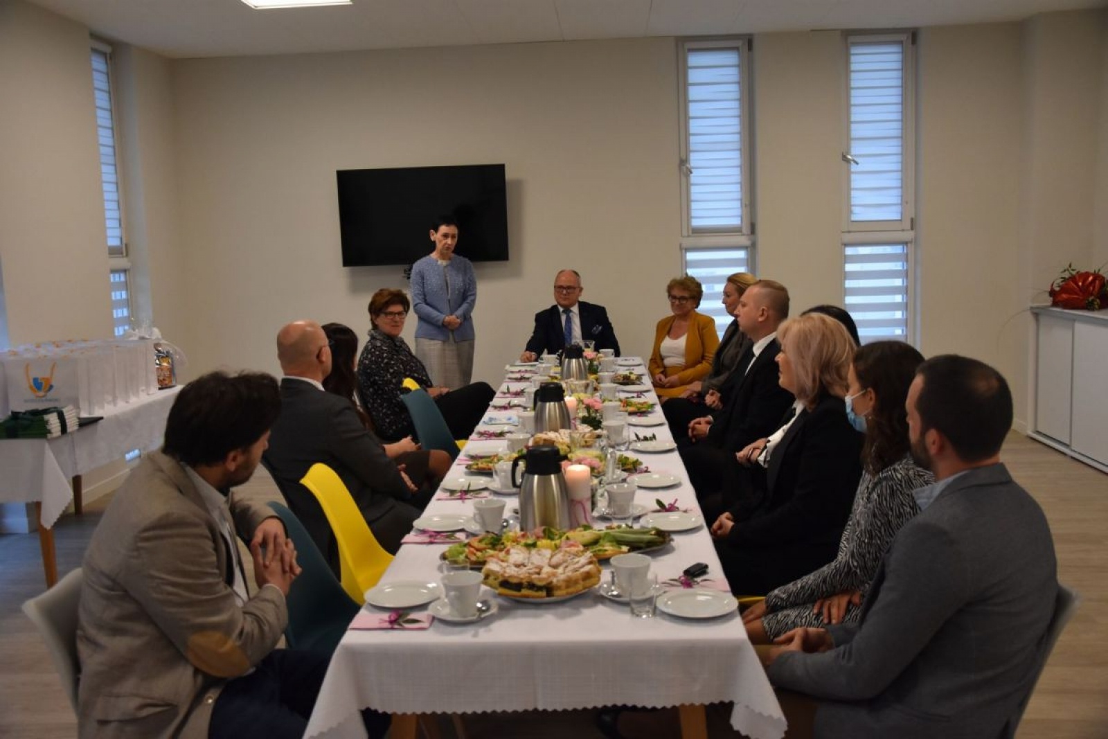 Zdjęcie w galerii na portalu naszwodzislaw.com: Pracownicy pomocy społecznej docenieni wiadomości z regionu