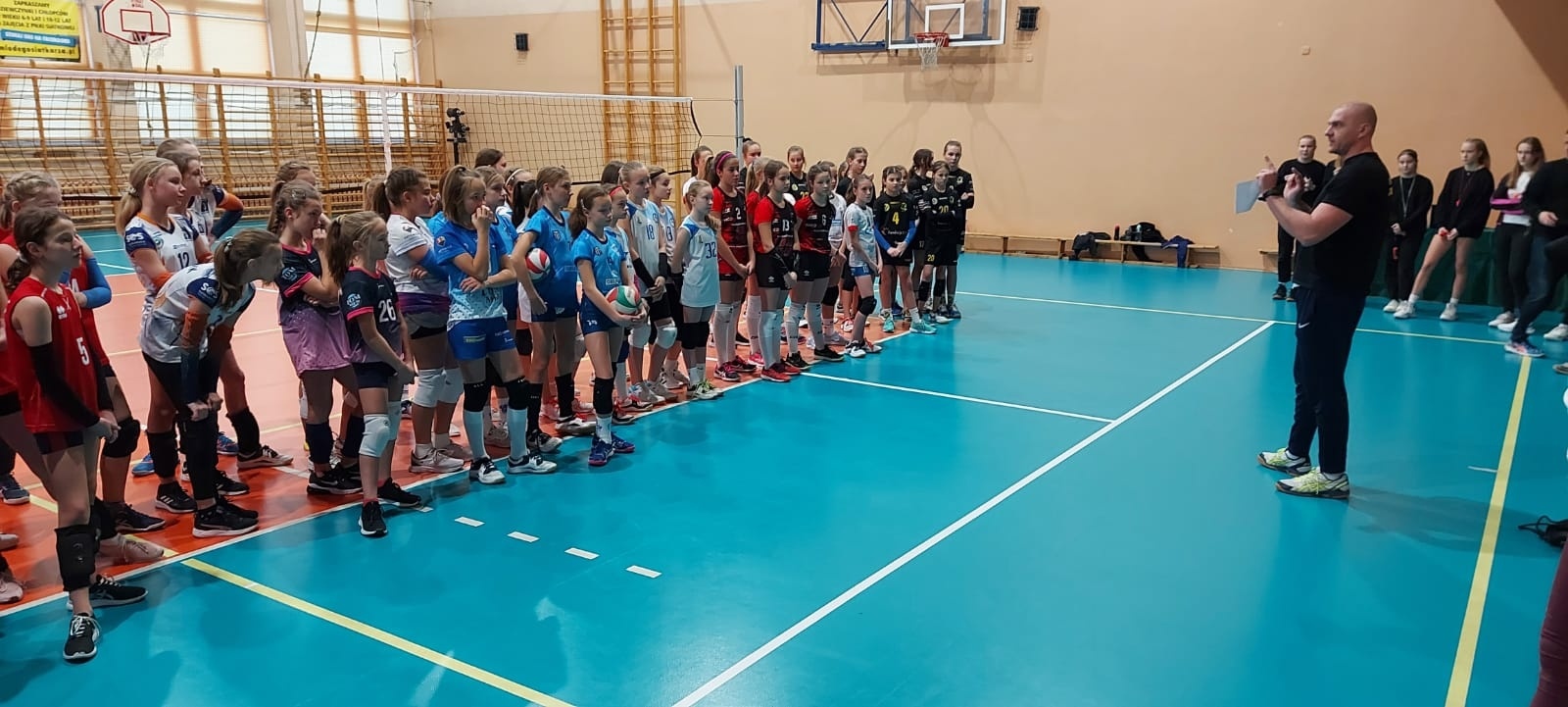 Zdjęcie w galerii na portalu naszwodzislaw.com: Siatkarki Zorzy na podium prestiżowego turnieju wiadomości z regionu