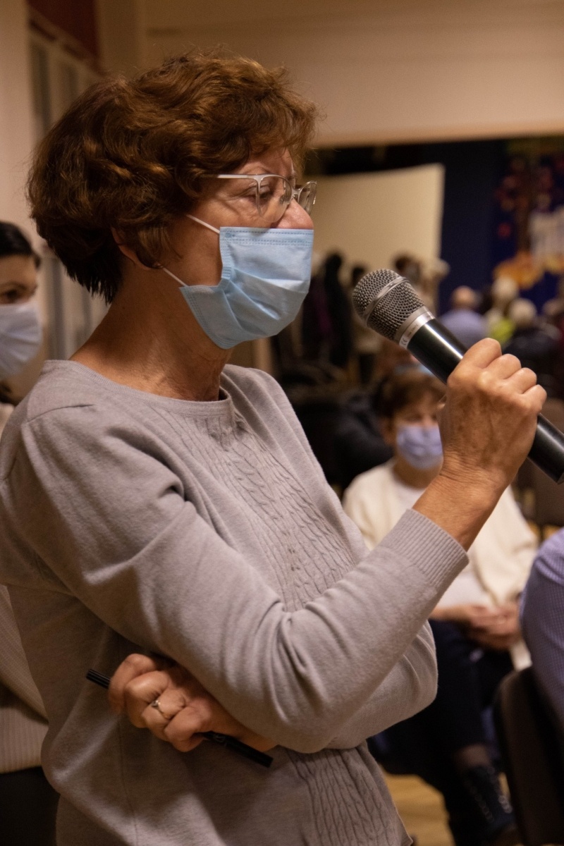 Zdjęcie w galerii na portalu naszwodzislaw.com: Rozmawiali na Starym Mieście i Wilchwach wiadomości z regionu