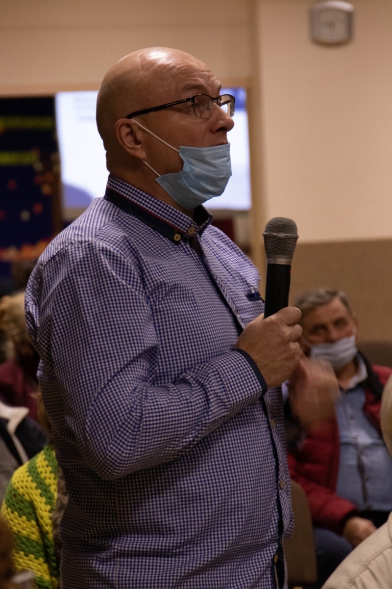 Zdjęcie w galerii na portalu naszwodzislaw.com: Rozmawiali na Starym Mieście i Wilchwach wiadomości z regionu