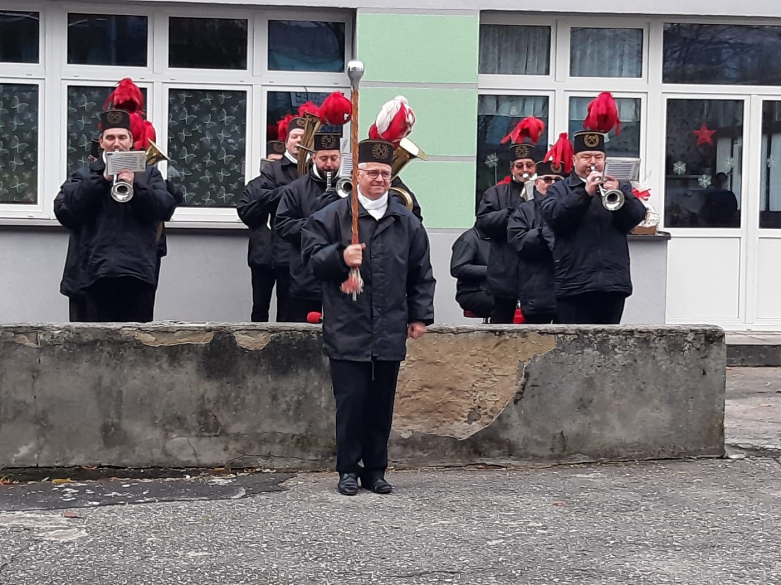 Zdjęcie w galerii na portalu naszwodzislaw.com: Przedszkolaki z Osiemnastki obchodziły Barbórkę wiadomości z regionu