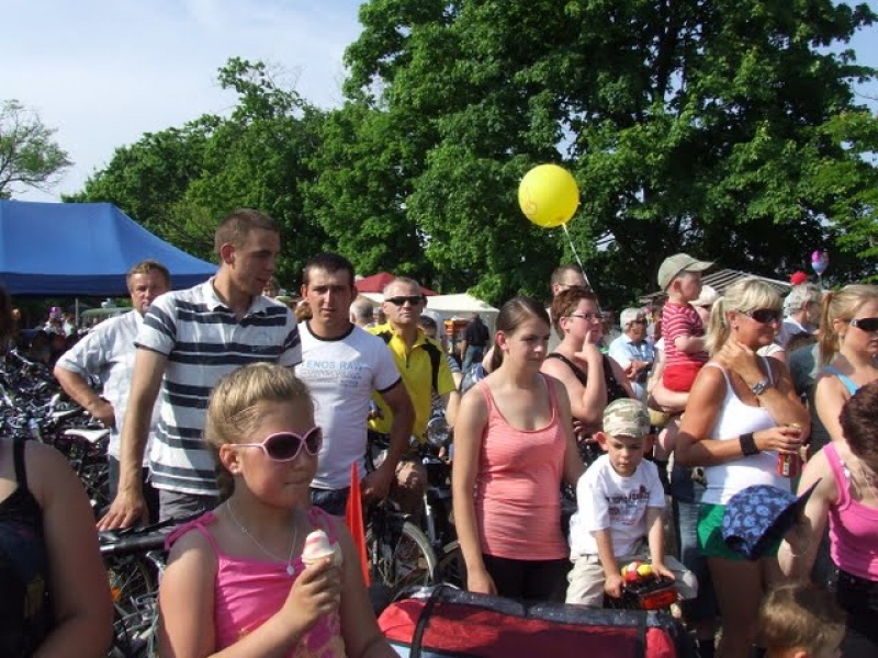 Zdjęcie w galerii na portalu naszwodzislaw.com: Inscenizacja bitwy Olzańskiej wiadomości z regionu