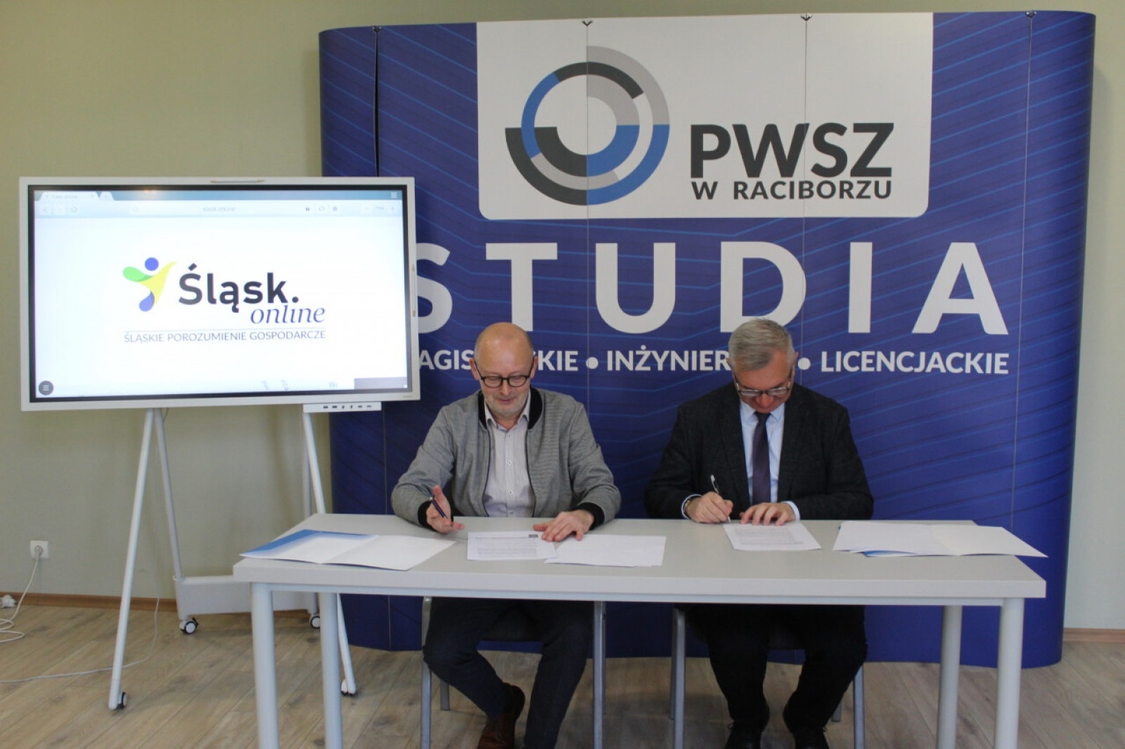 Zdjęcie w galerii na portalu naszwodzislaw.com: PWSZ w Raciborzu partnerem Śląskiego Porozumienia Gospodarczego wiadomości z regionu