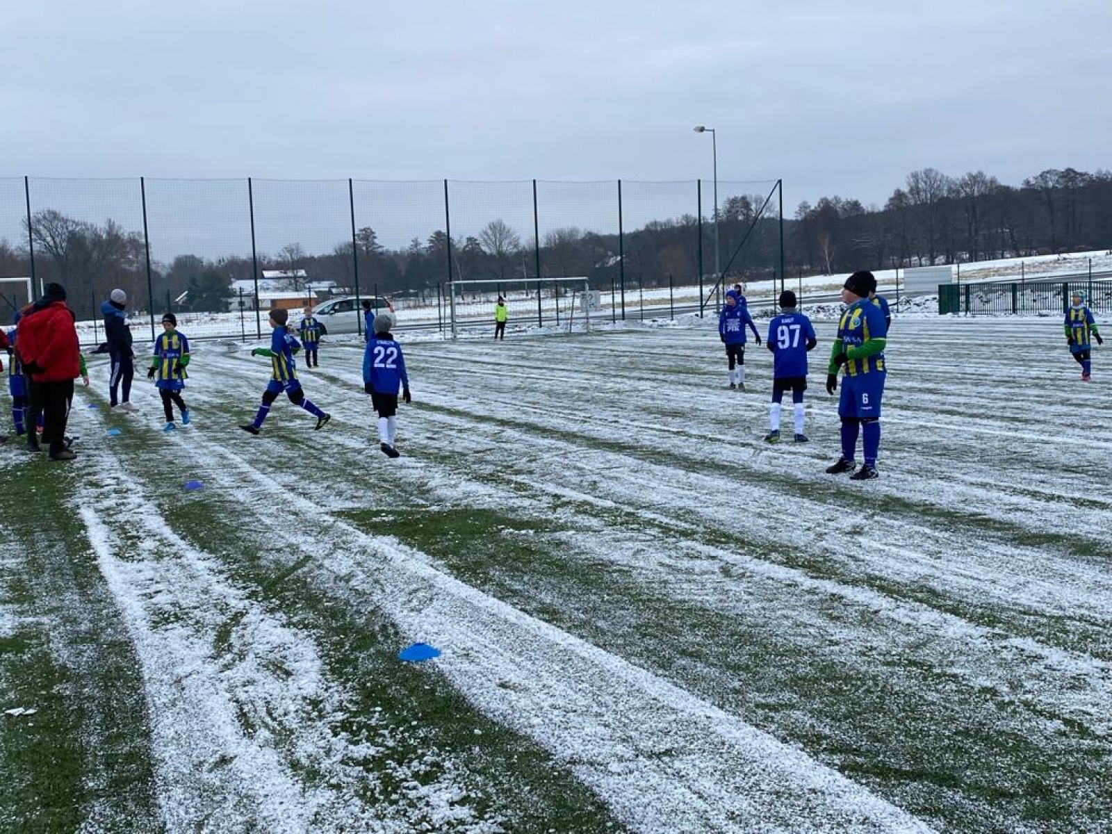 Zdjęcie w galerii na portalu naszwodzislaw.com: Winter Cup 2021. Piłkarska rywalizacja w Nieboczowach wiadomości z regionu