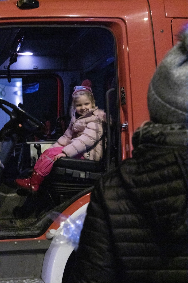 Zdjęcie w galerii na portalu naszwodzislaw.com: W Radlinie II spotkali się przy choince [FOTO] wiadomości z regionu