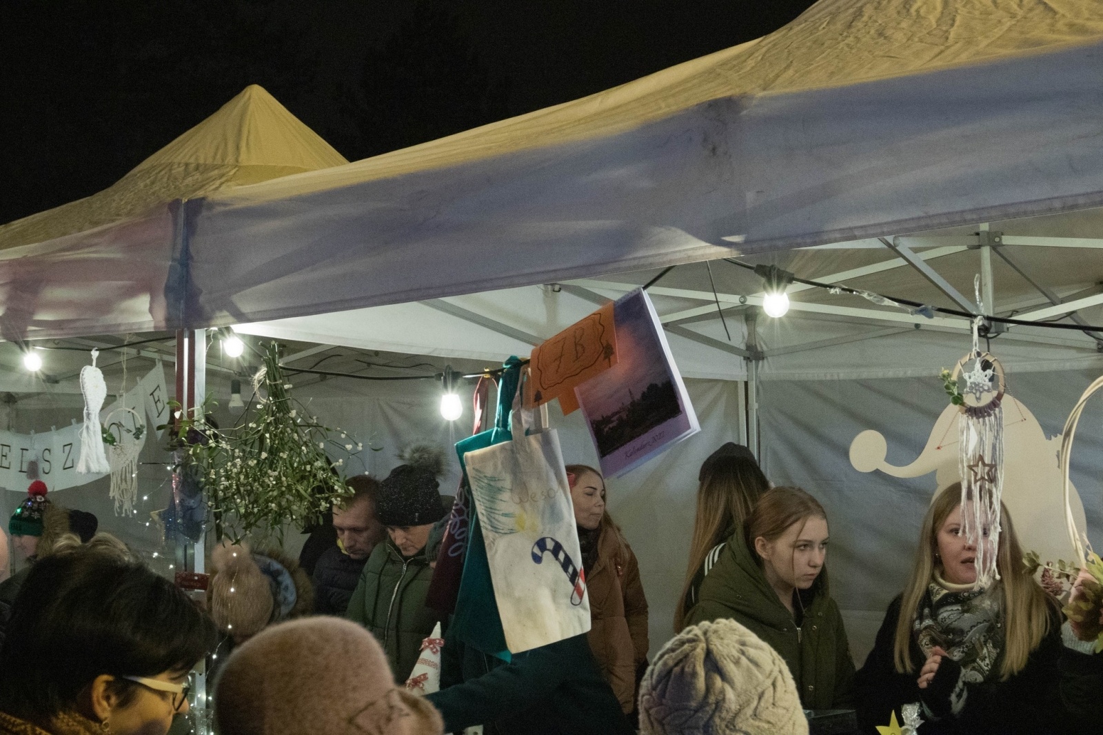 Zdjęcie w galerii na portalu naszwodzislaw.com: W Radlinie II spotkali się przy choince [FOTO] wiadomości z regionu