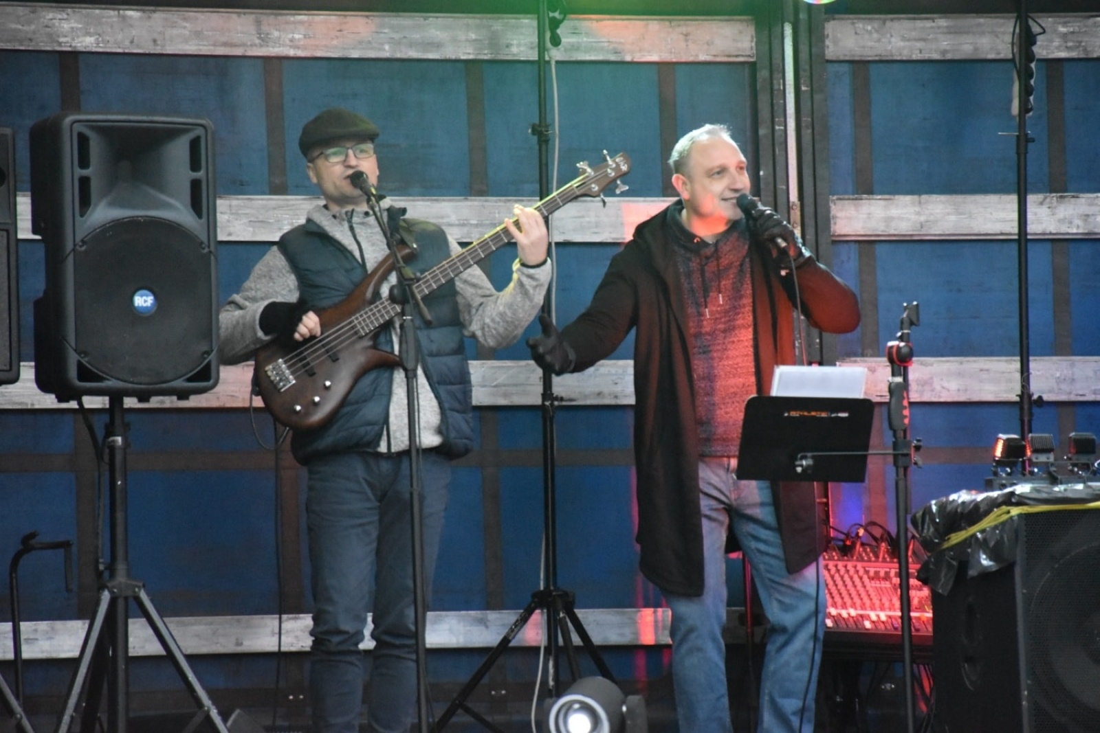 Zdjęcie w galerii na portalu naszwodzislaw.com: Kolejne wilchwiańskie spotkania przy choince za nami [FOTO] wiadomości z regionu