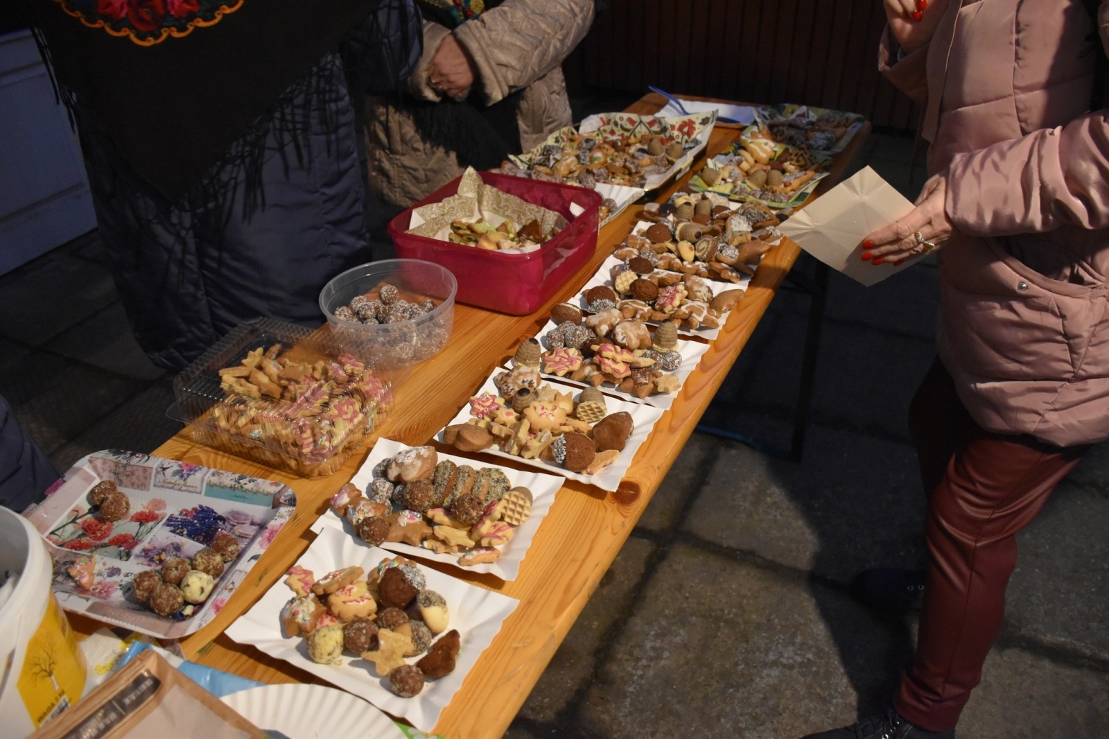 Zdjęcie w galerii na portalu naszwodzislaw.com: Kolejne wilchwiańskie spotkania przy choince za nami [FOTO] wiadomości z regionu