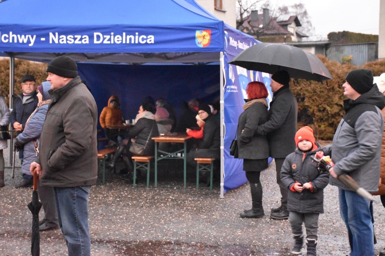 Zdjęcie w galerii na portalu naszwodzislaw.com: Kolejne wilchwiańskie spotkania przy choince za nami [FOTO] wiadomości z regionu