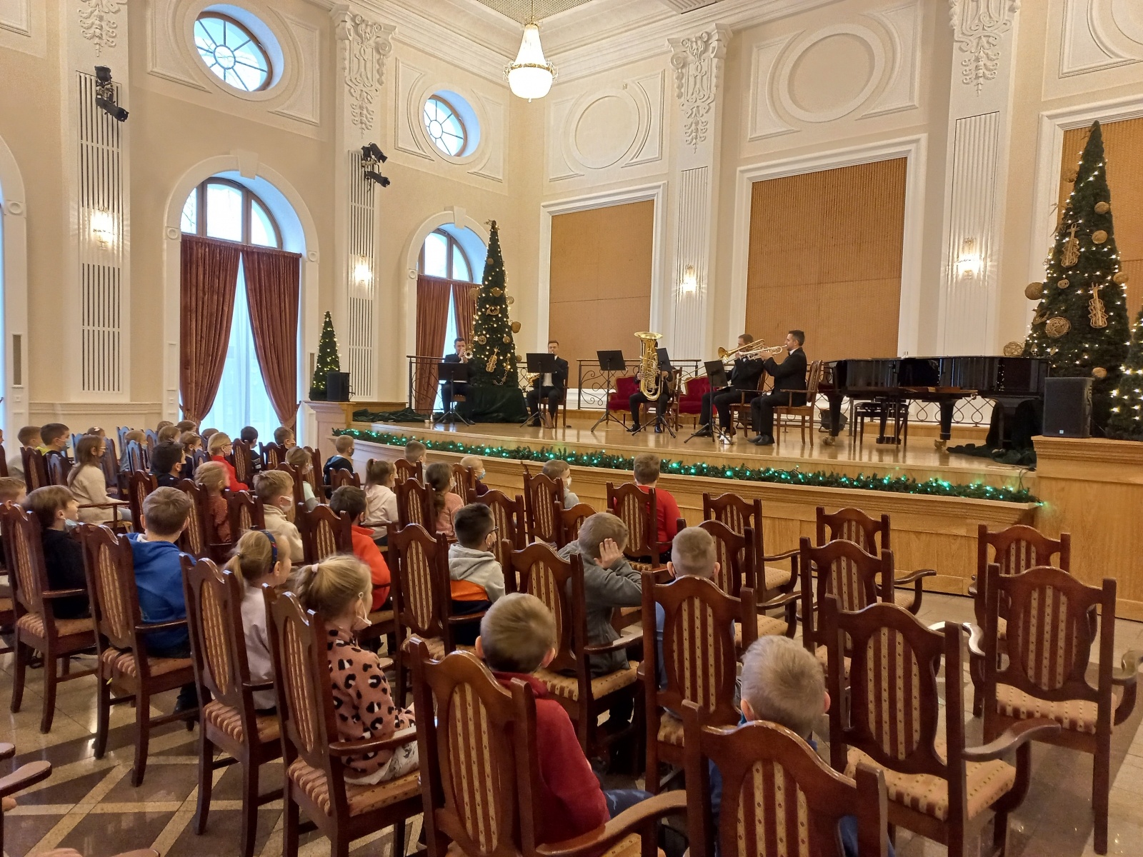 Zdjęcie w galerii na portalu naszwodzislaw.com: Uczniowie wodzisławskiego ZSP 3 poznają Polskę wiadomości z regionu