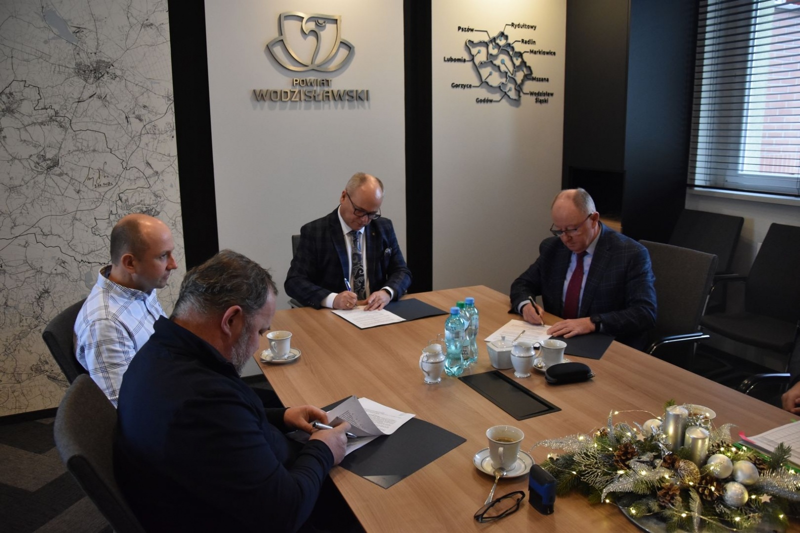 Zdjęcie w galerii na portalu naszwodzislaw.com: Wiemy, kto przebuduje Raciborską w Bełsznicy i Rogowie wiadomości z regionu