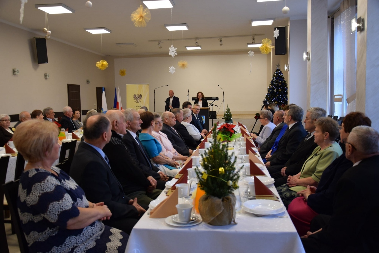 Zdjęcie w galerii na portalu naszwodzislaw.com: Złote i Diamentowe Gody w gminie Mszana [FOTO] wiadomości z regionu