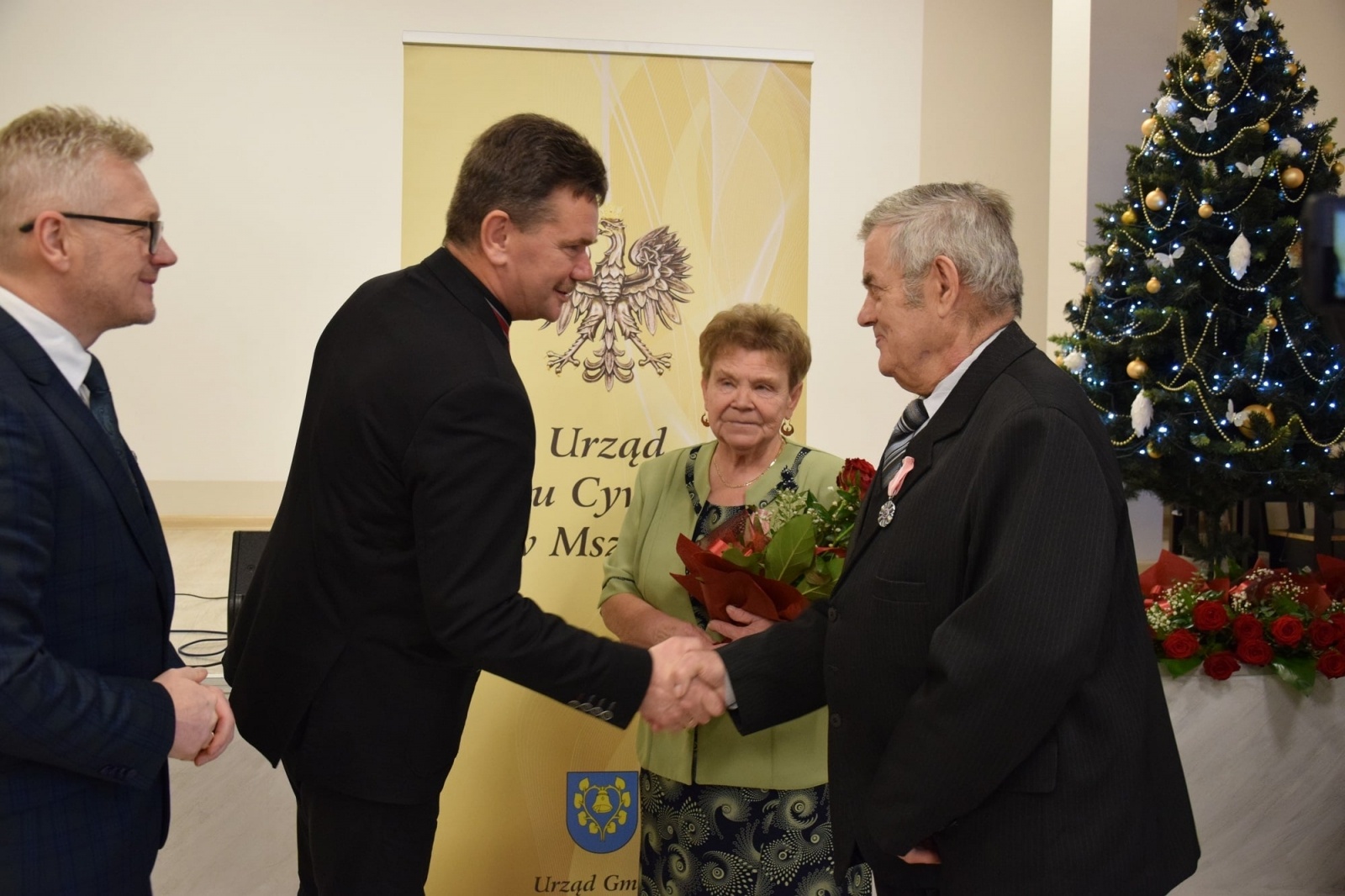 Zdjęcie w galerii na portalu naszwodzislaw.com: Złote i Diamentowe Gody w gminie Mszana [FOTO] wiadomości z regionu