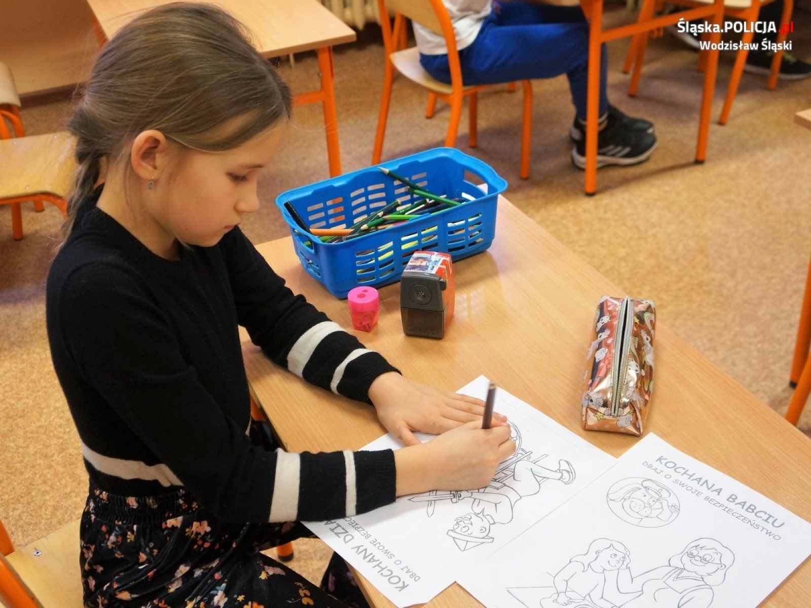 Zdjęcie w galerii na portalu naszwodzislaw.com: Wodzisławscy policjanci w trosce o babcie i dziadków wiadomości z regionu