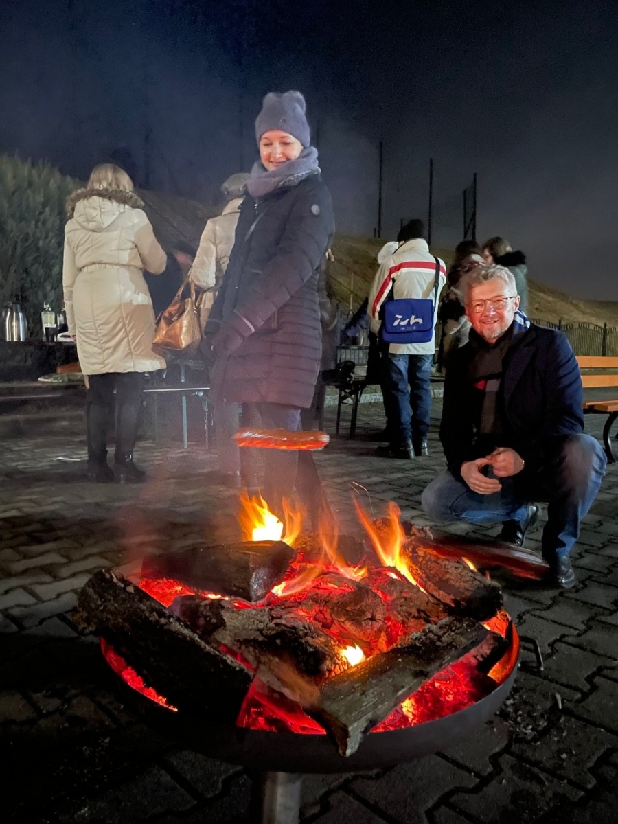 Zdjęcie w galerii na portalu naszwodzislaw.com: Gogołowskie kolędowanie w plenerze [FOTO] wiadomości z regionu