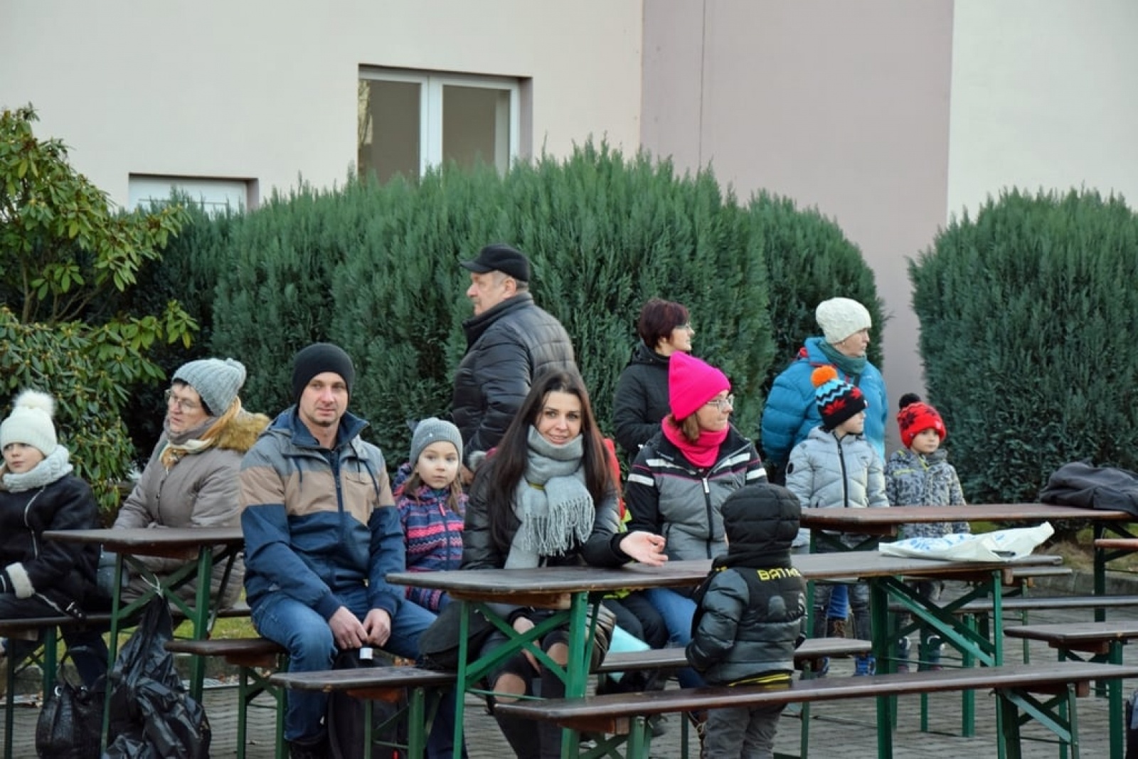 Zdjęcie w galerii na portalu naszwodzislaw.com: Gogołowskie kolędowanie w plenerze [FOTO] wiadomości z regionu