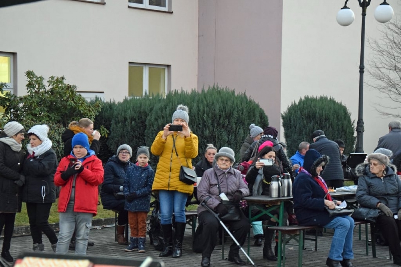 Zdjęcie w galerii na portalu naszwodzislaw.com: Gogołowskie kolędowanie w plenerze [FOTO] wiadomości z regionu