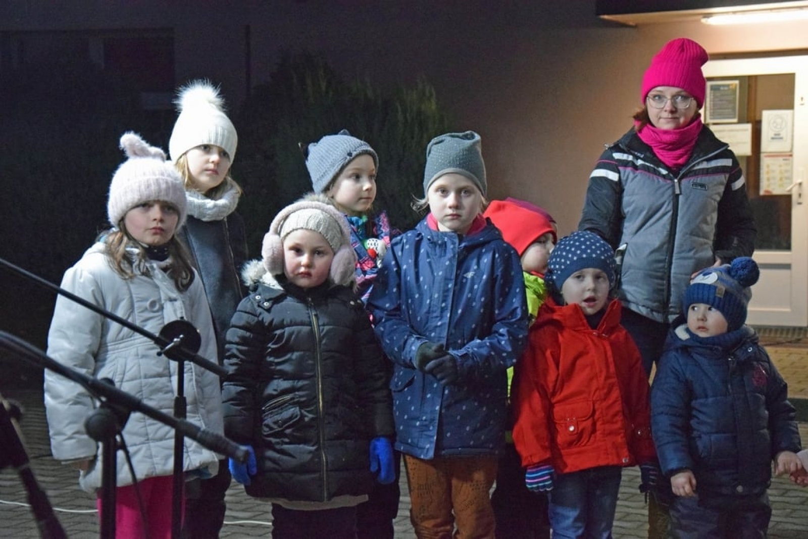 Zdjęcie w galerii na portalu naszwodzislaw.com: Gogołowskie kolędowanie w plenerze [FOTO] wiadomości z regionu