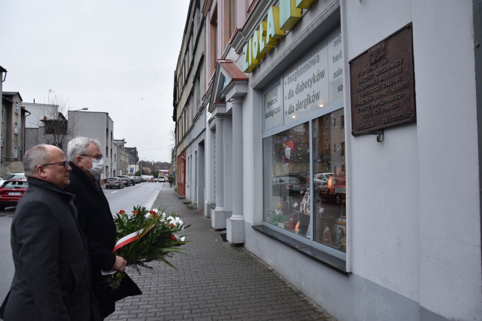 Zdjęcie w galerii na portalu naszwodzislaw.com: Władze powiatu pamiętają o ofiarach Marszu Śmierci wiadomości z regionu