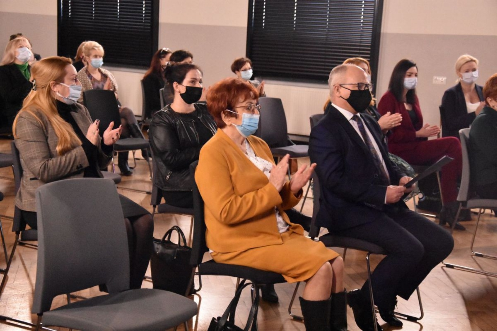 Zdjęcie w galerii na portalu naszwodzislaw.com: Dyskutowali o innowacjach w opiece nad osobami niesamodzielnymi wiadomości z regionu