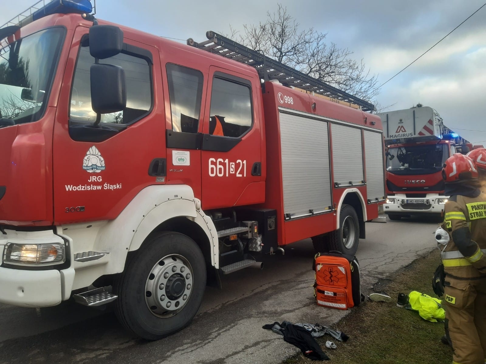 Zdjęcie w galerii na portalu naszwodzislaw.com: Nastolatek wpadł do studzienki. Jego kolega zachował zimną krew wiadomości z regionu