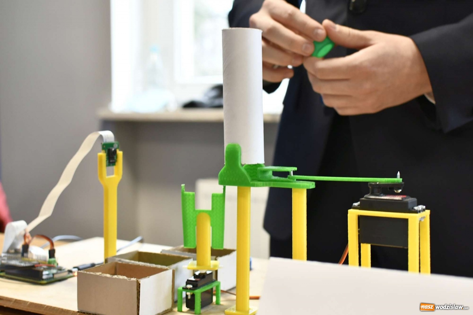 Zdjęcie w galerii na portalu naszwodzislaw.com: Przegląd projektów inżynierskich w raciborskiej PWSZ [FOTO i WIDEO] wiadomości z regionu