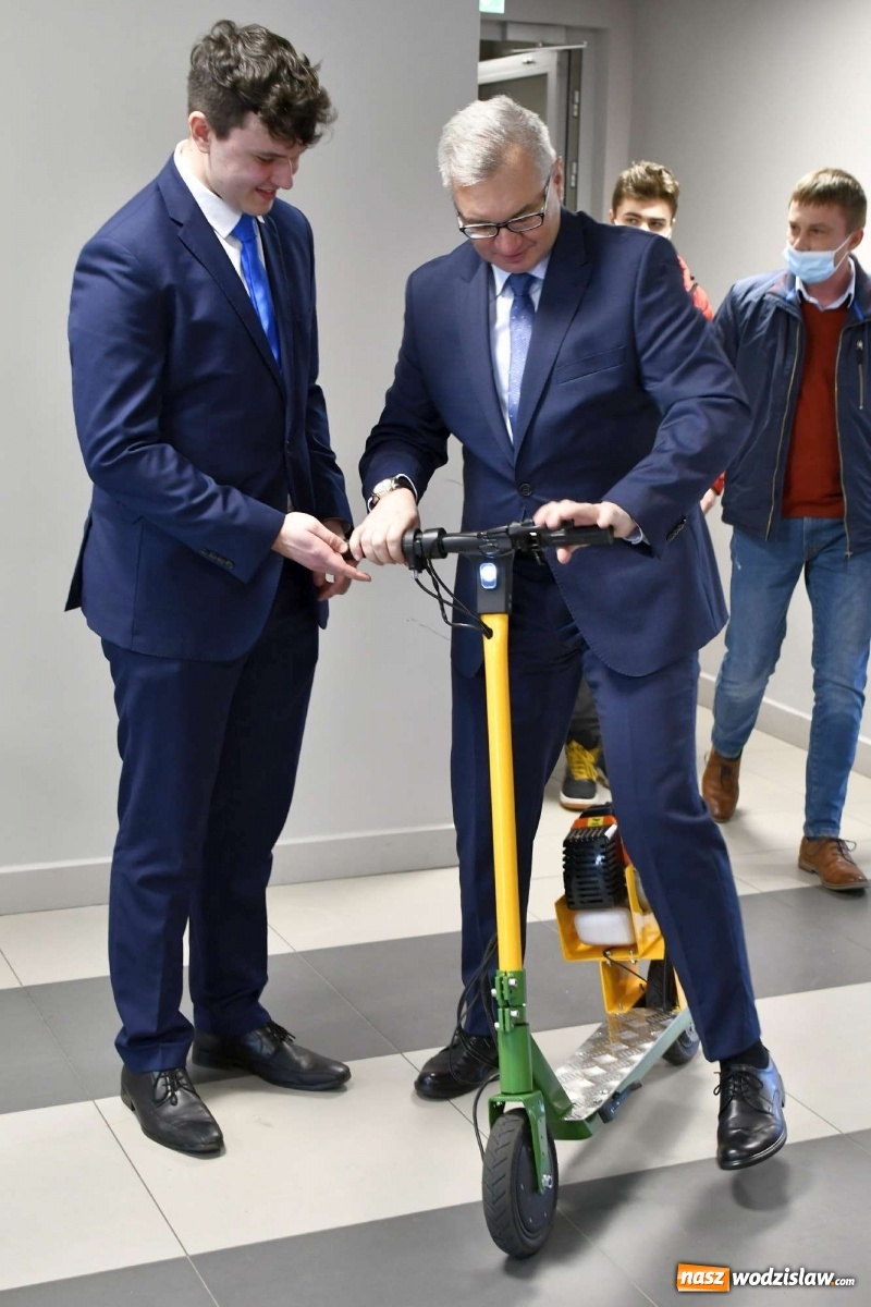 Zdjęcie w galerii na portalu naszwodzislaw.com: Przegląd projektów inżynierskich w raciborskiej PWSZ [FOTO i WIDEO] wiadomości z regionu