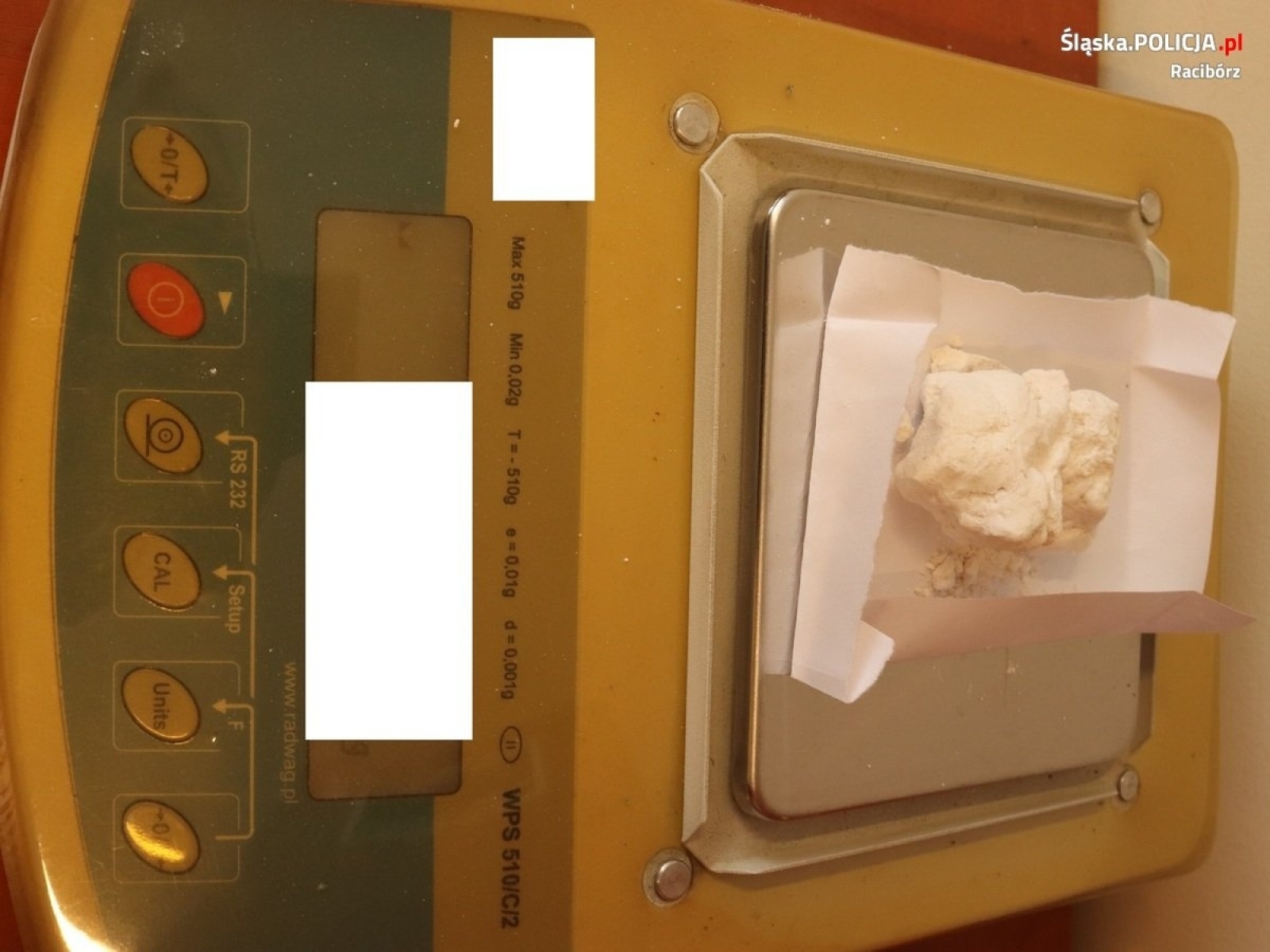 Zdjęcie w galerii na portalu naszwodzislaw.com: Zdradziło ich nerwowe zachowanie. Dopalacze i narkotyki w passacie [FOTO] wiadomości z regionu