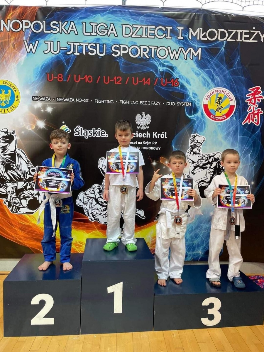 Zdjęcie w galerii na portalu naszwodzislaw.com: Sukces zawodników Akademii Top Team wiadomości z regionu