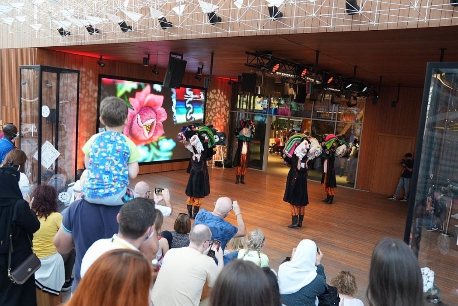 Zdjęcie w galerii na portalu naszwodzislaw.com: Region możliwości. Tak Śląskie prezentuje się w Dubaju wiadomości z regionu