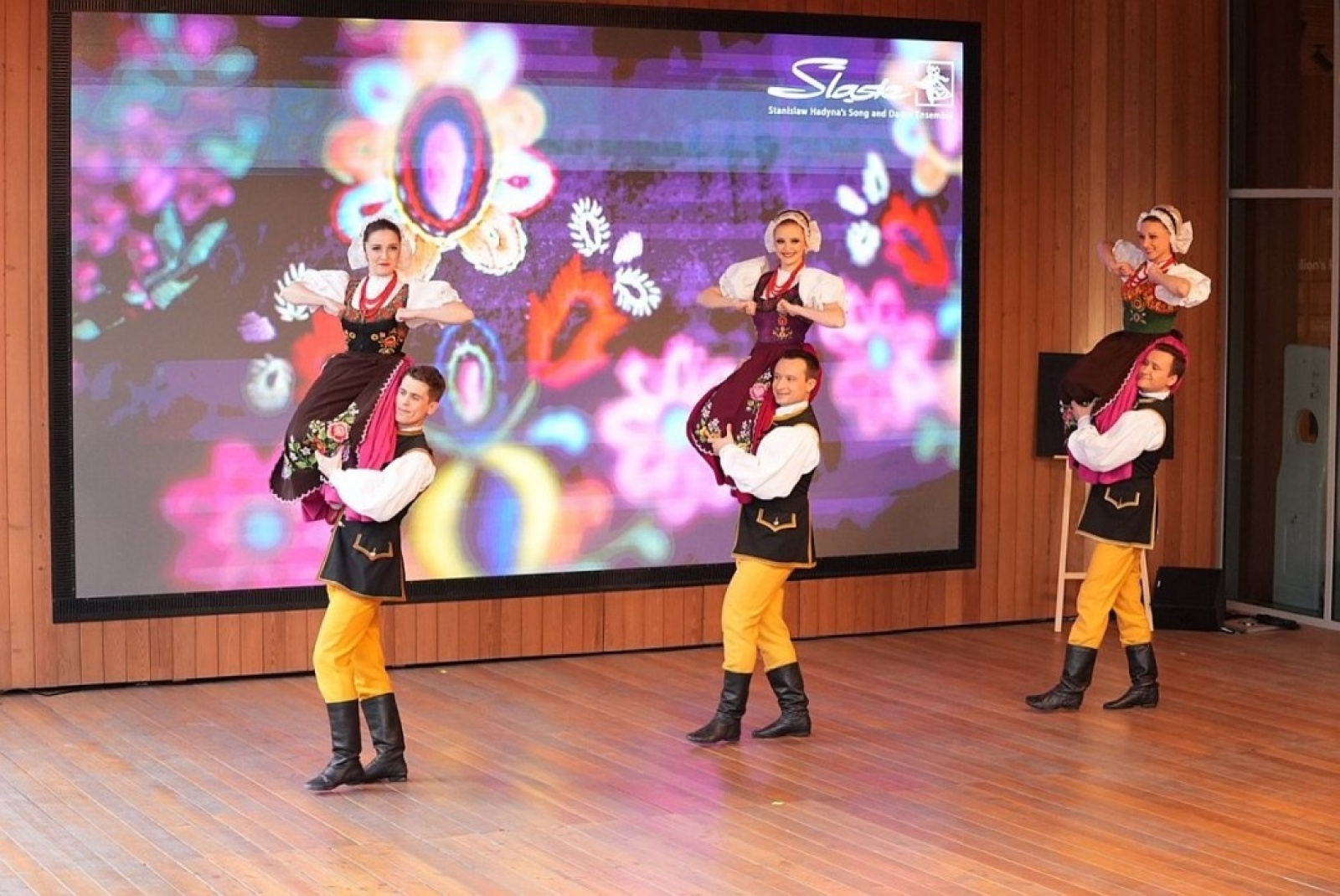 Zdjęcie w galerii na portalu naszwodzislaw.com: Region możliwości. Tak Śląskie prezentuje się w Dubaju wiadomości z regionu