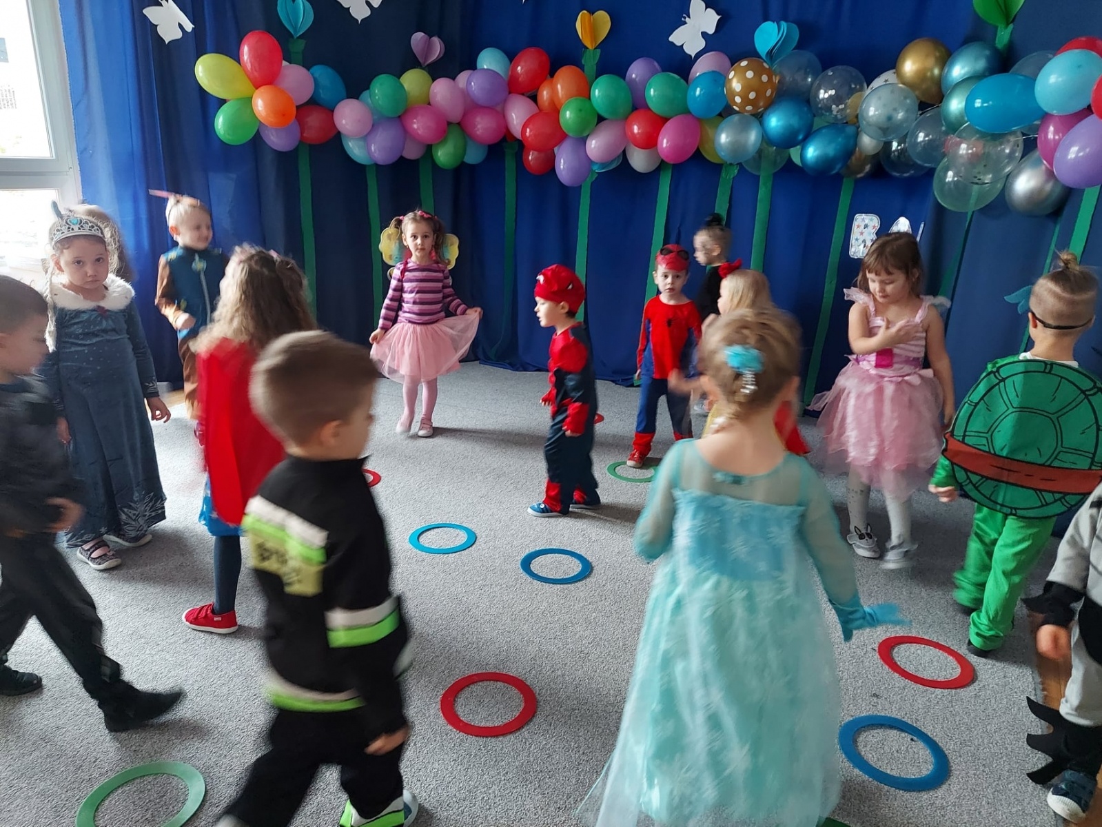 Zdjęcie w galerii na portalu naszwodzislaw.com: Bal karnawałowy w wodzisławskiej Szóstce wiadomości z regionu