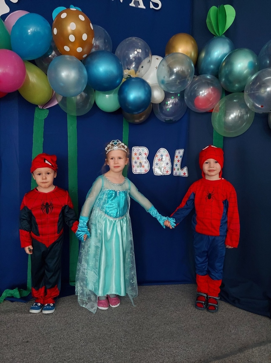 Zdjęcie w galerii na portalu naszwodzislaw.com: Bal karnawałowy w wodzisławskiej Szóstce wiadomości z regionu