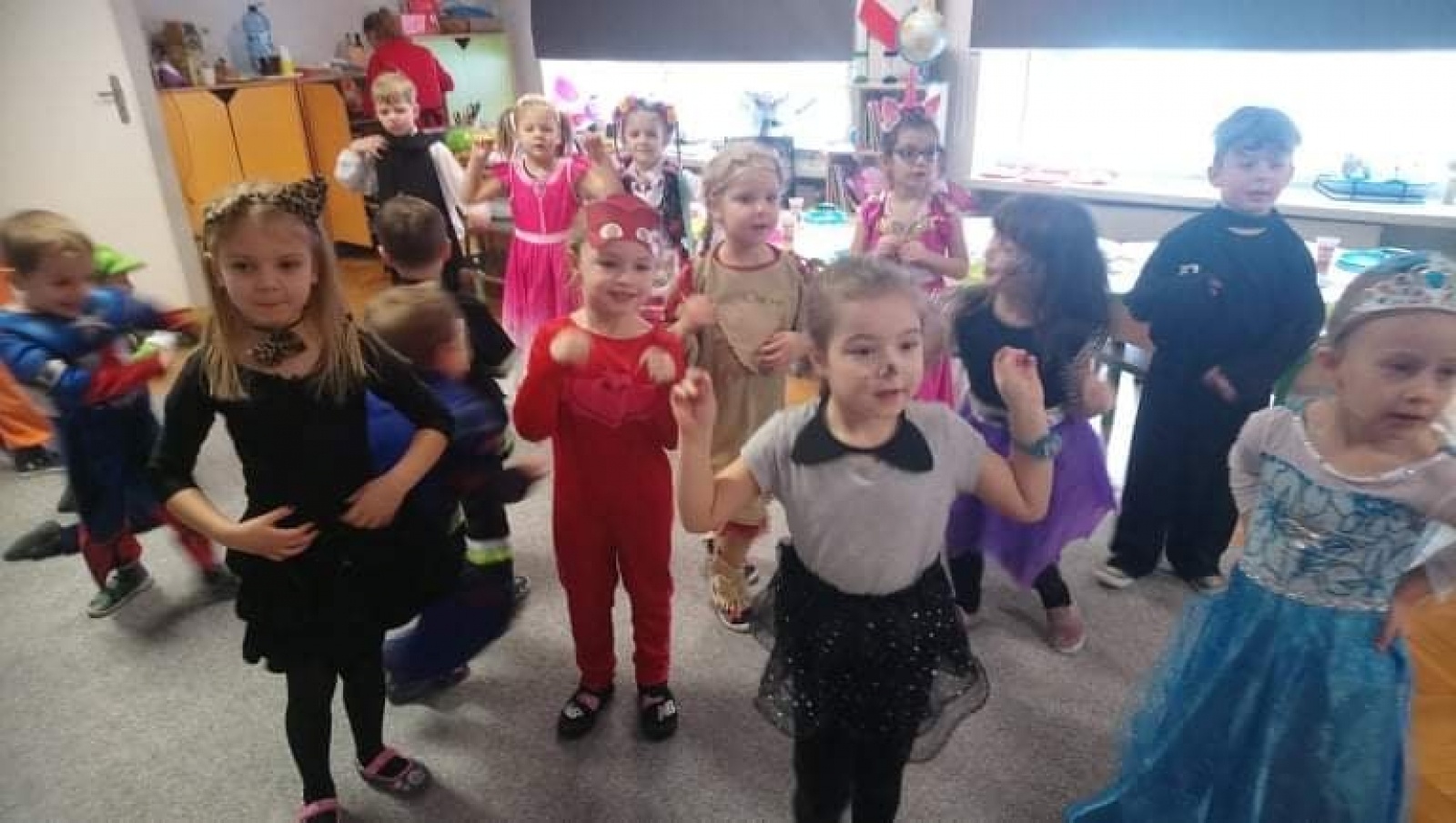 Zdjęcie w galerii na portalu naszwodzislaw.com: Bal karnawałowy w wodzisławskiej Szóstce wiadomości z regionu