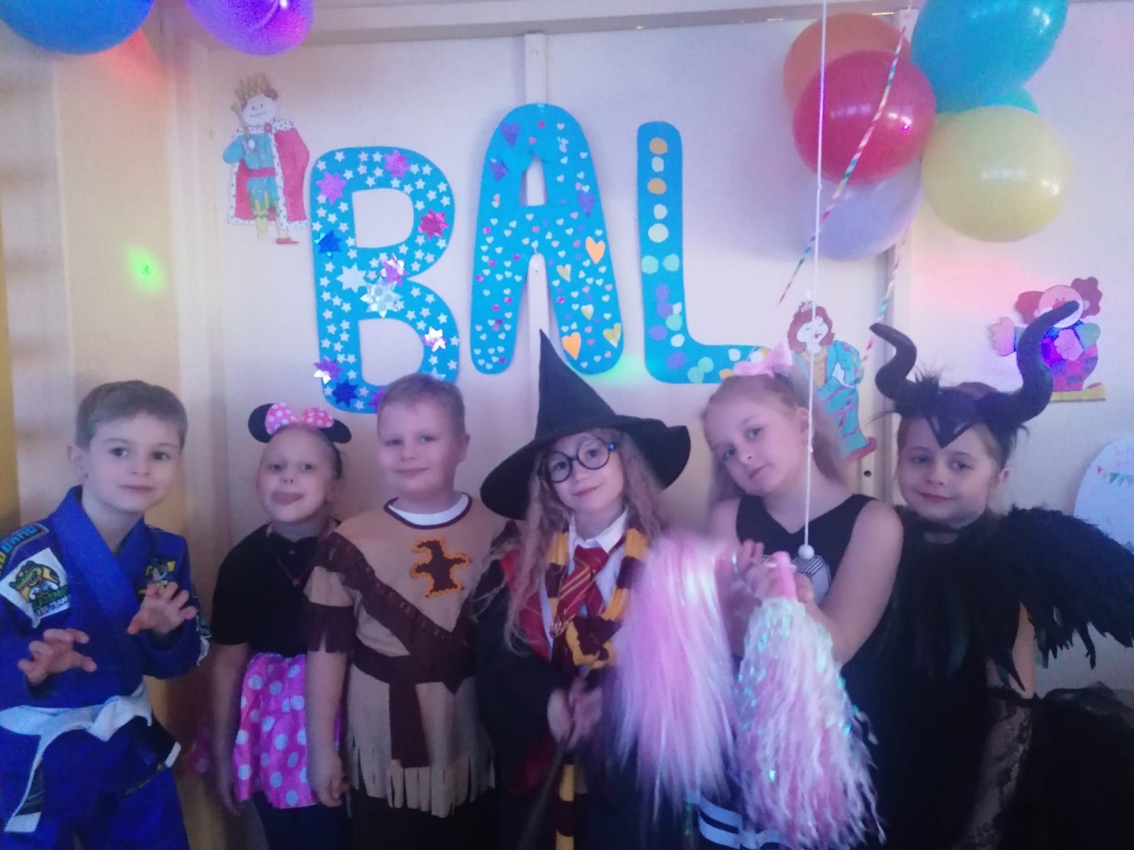 Zdjęcie w galerii na portalu naszwodzislaw.com: Bal karnawałowy w wodzisławskiej Szóstce wiadomości z regionu