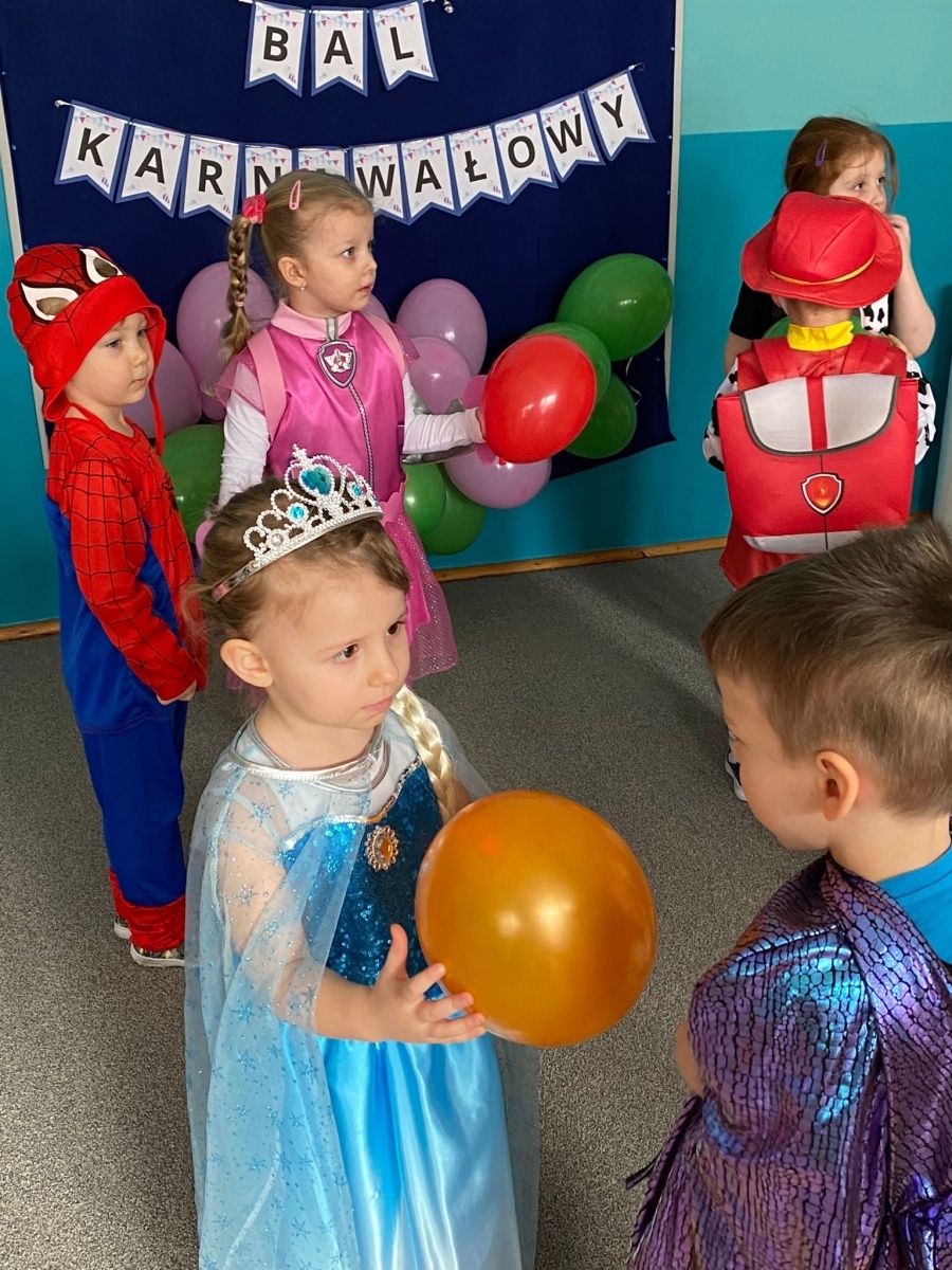 Zdjęcie w galerii na portalu naszwodzislaw.com: Bal karnawałowy w wodzisławskiej Szóstce wiadomości z regionu