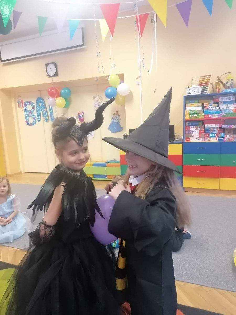 Zdjęcie w galerii na portalu naszwodzislaw.com: Bal karnawałowy w wodzisławskiej Szóstce wiadomości z regionu